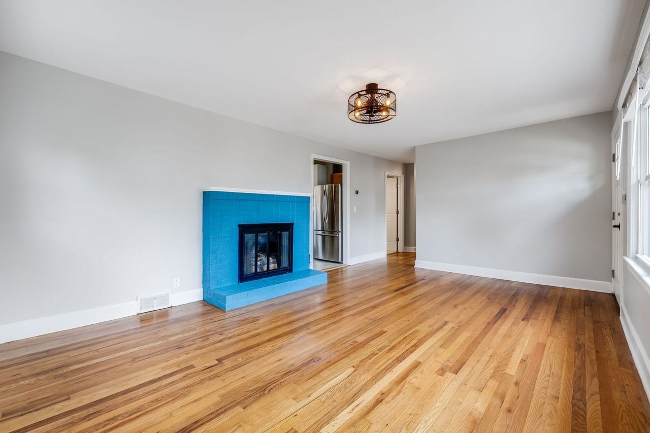 223 Fayetteville St - Photo 6 of 33