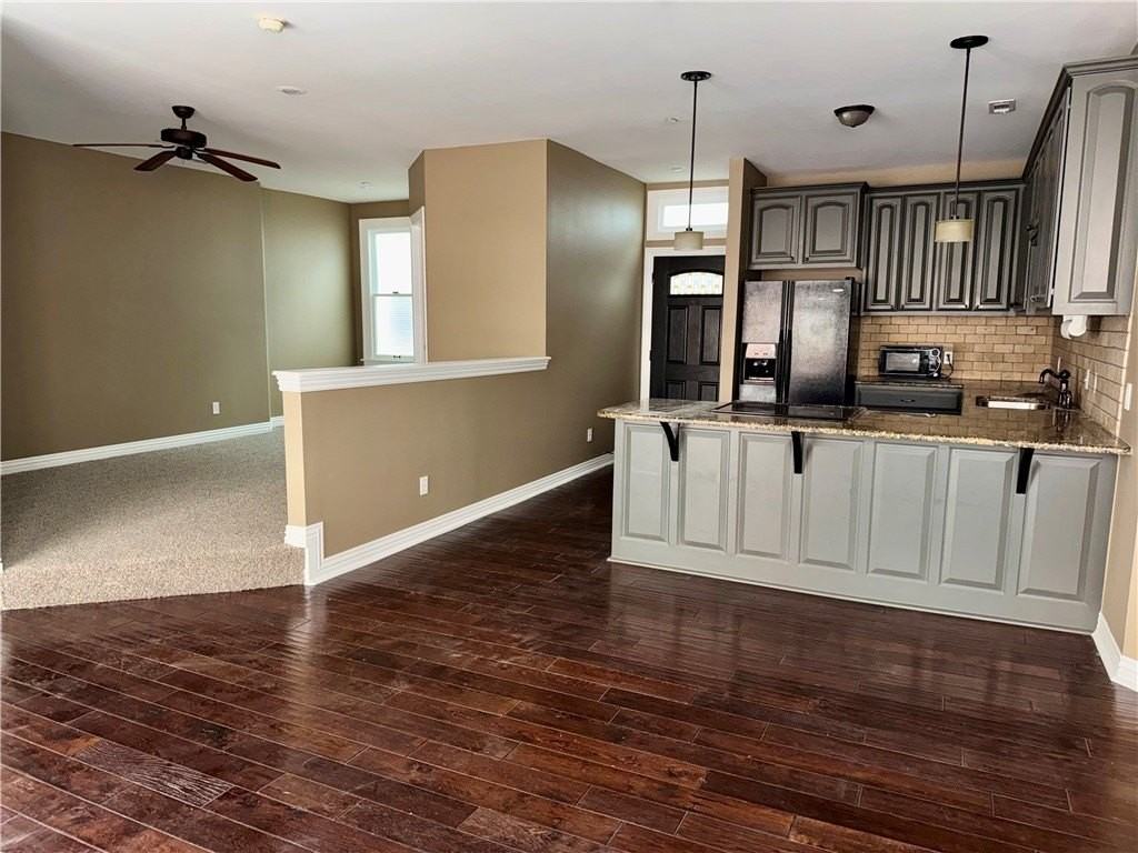21 E Center St #203 - Photo 4 of 11