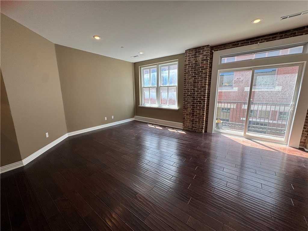 21 E Center St #203 - Photo 6 of 11