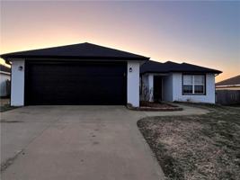 featured image of 6604 Sw Springwood St