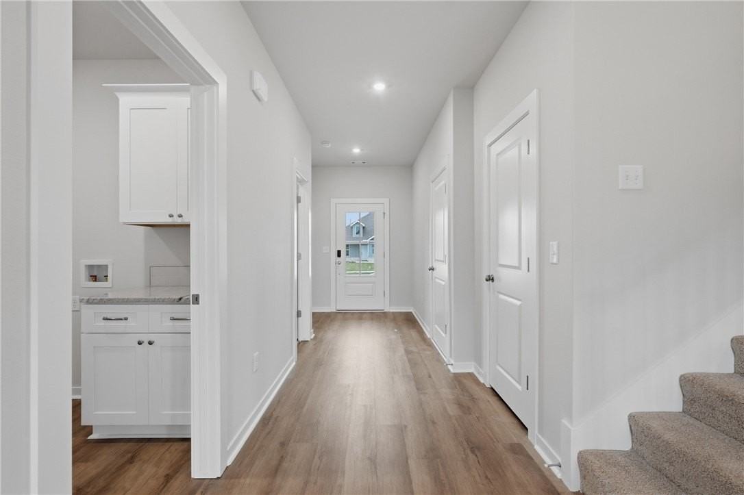 2307 N Presley St - Photo 5 of 33