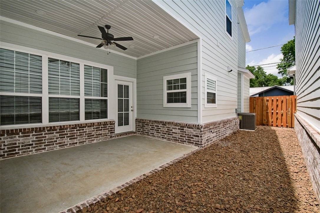 508 W Persimmon St - Photo 2 of 22