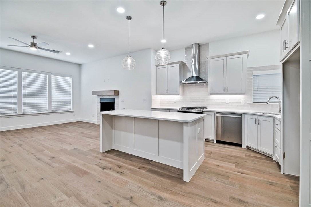 508 W Persimmon St - Photo 6 of 22