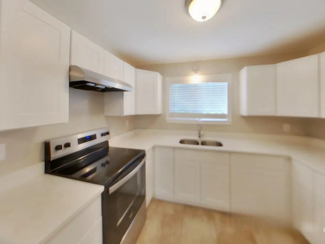 4122 21st Avenue Southwest - Photo 2 of 9