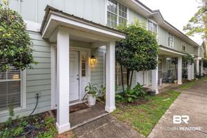 featured image of 400 E 24th Ave #6