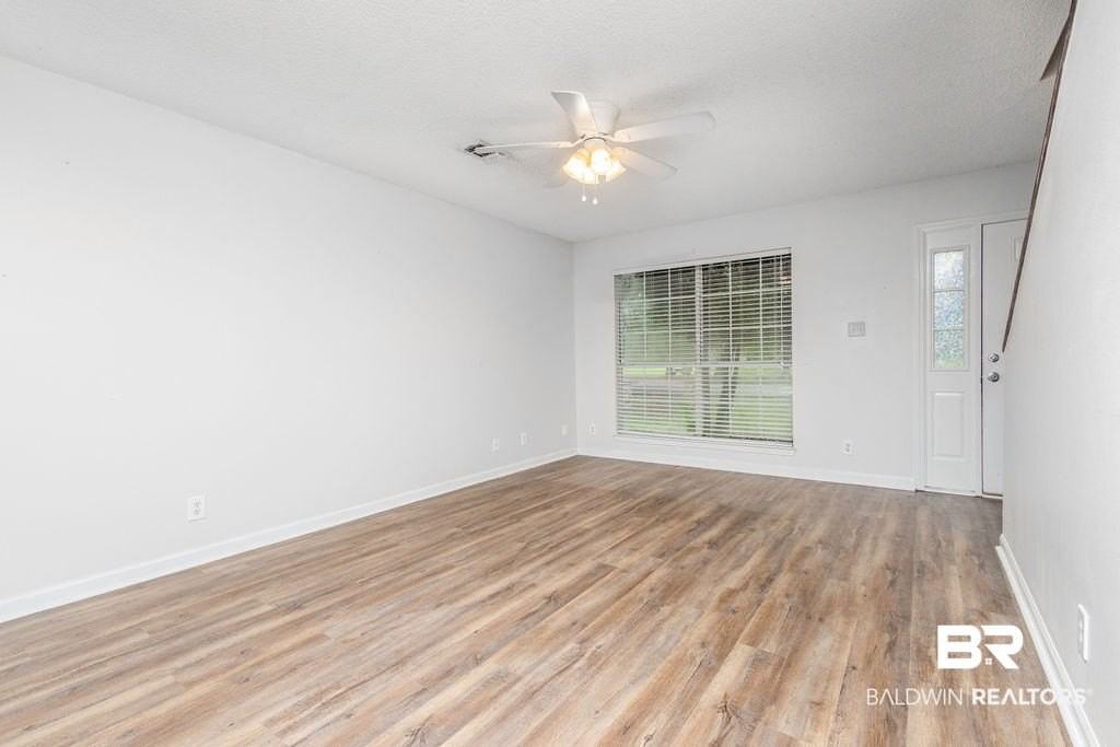 400 E 24th Ave #6 - Photo 2 of 20