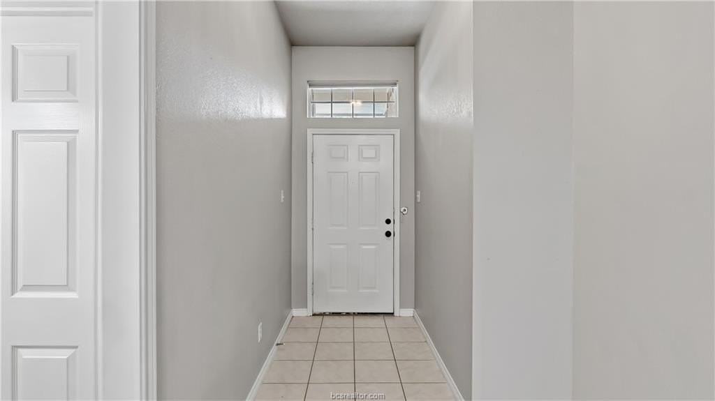 3806 Dresden Ln - Photo 4 of 34