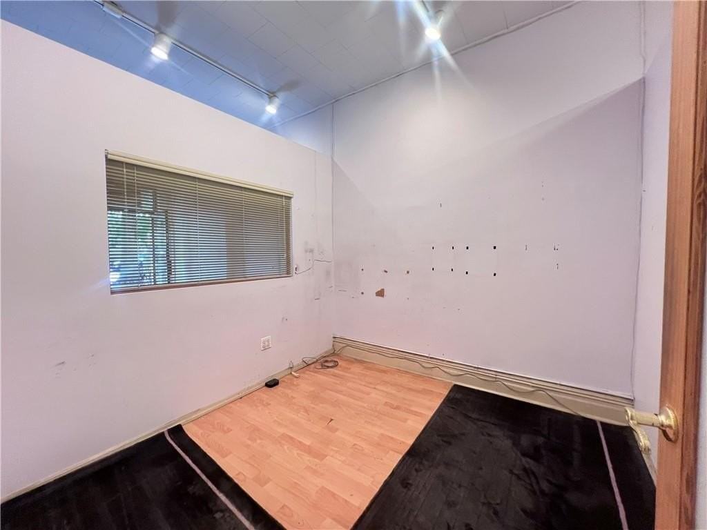 8304 17th Ave - Photo 5 of 6