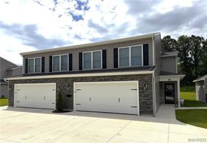 10985B Main St - Photo 1 of 1