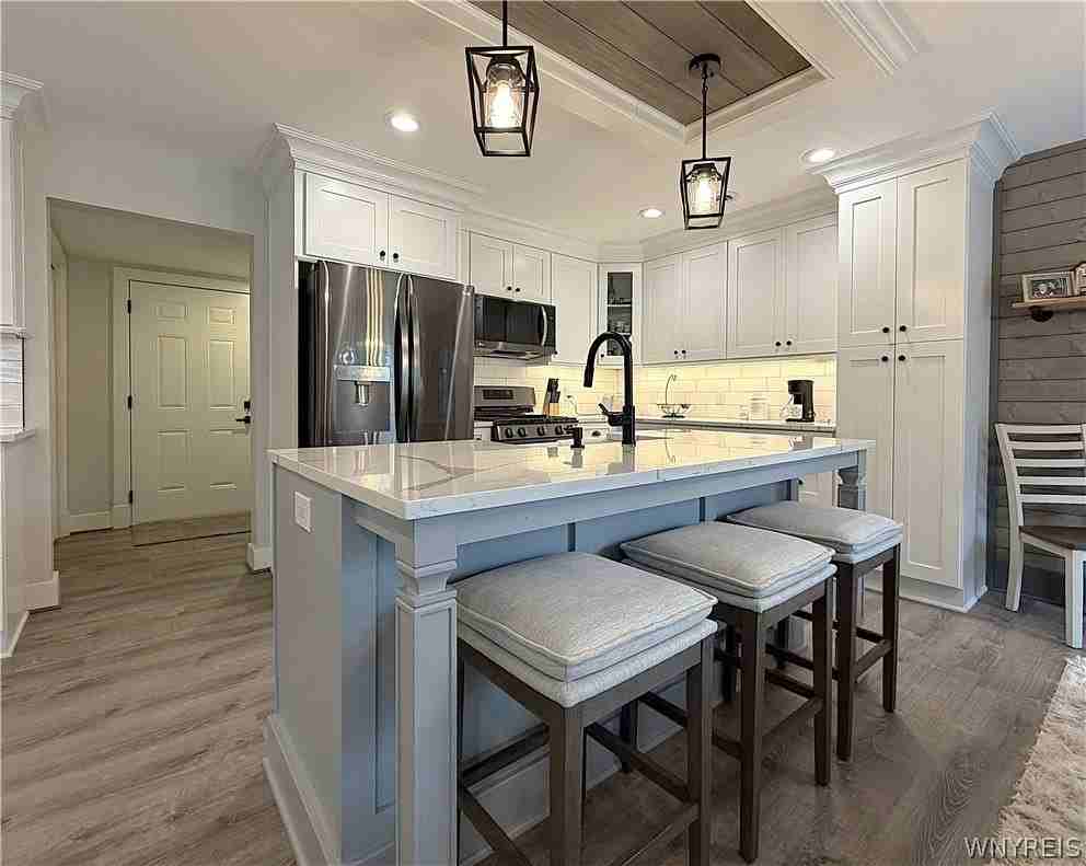 10985B Main St - Photo 3 of 29