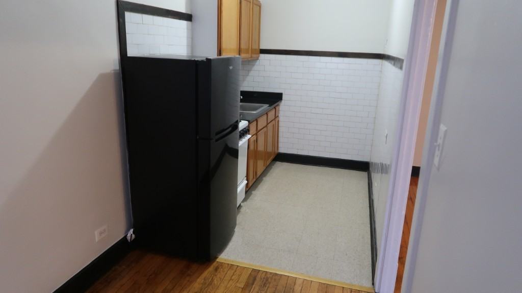 4354 N Elston Ave #4354-306 - Photo 3 of 12