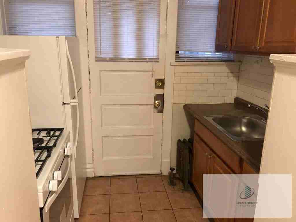 6364 N Hermitage Ave #6380-1 - Photo 6 of 16