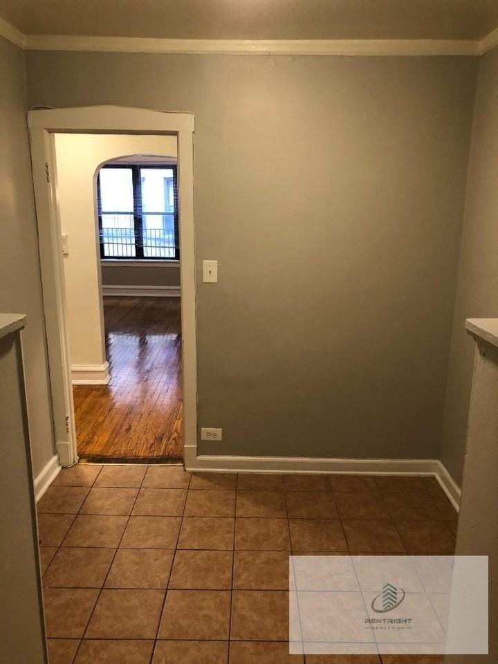 6364 N Hermitage Ave #6380-1 - Photo 7 of 16
