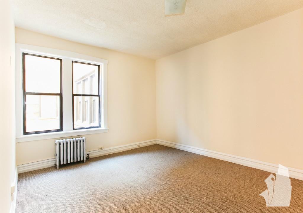 1530 N Kedzie Ave #1536-3I - Photo 4 of 10