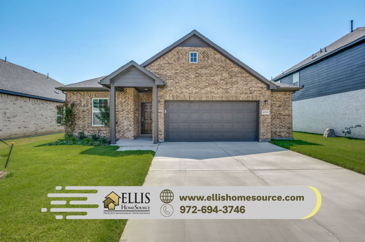 4013 Bluestem Blvd