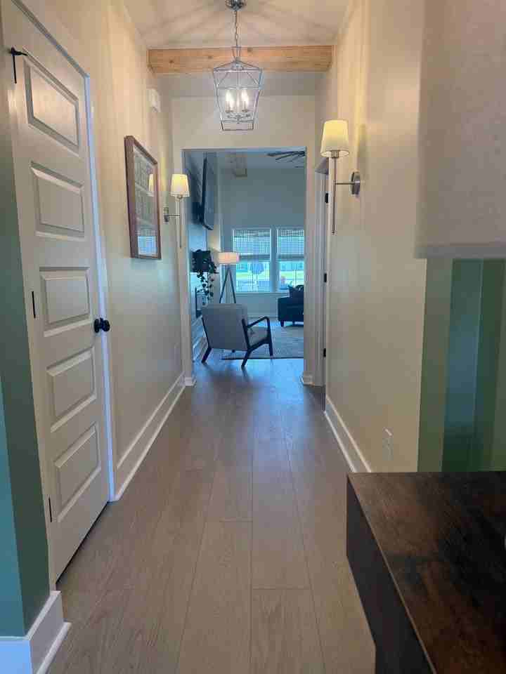 413 Sea Breeze Way - Photo 5 of 33