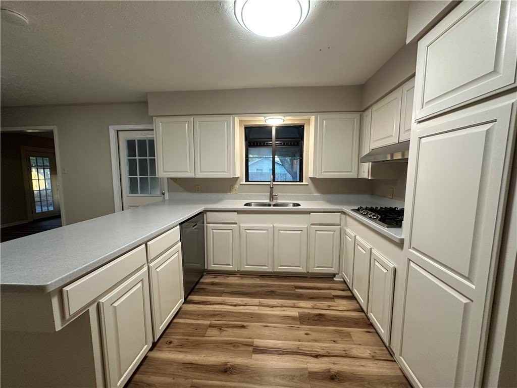 118 7th St - Photo 7 of 18