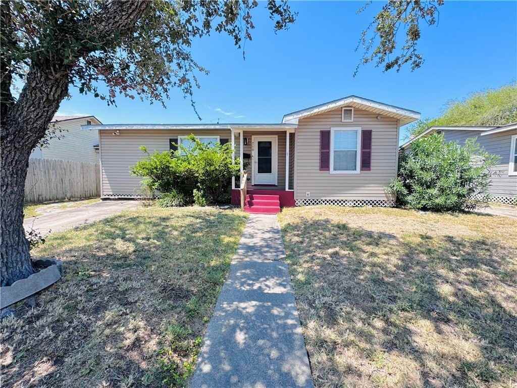 710 Cullen St - Photo 2 of 13