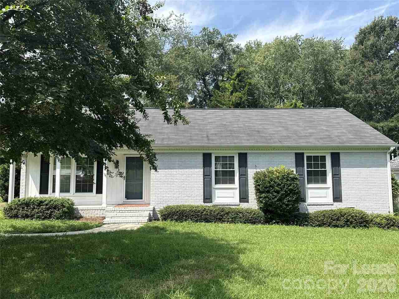 4834 Fairheath Rd