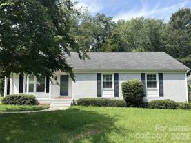 4834 Fairheath Rd - Photo 1 of 1