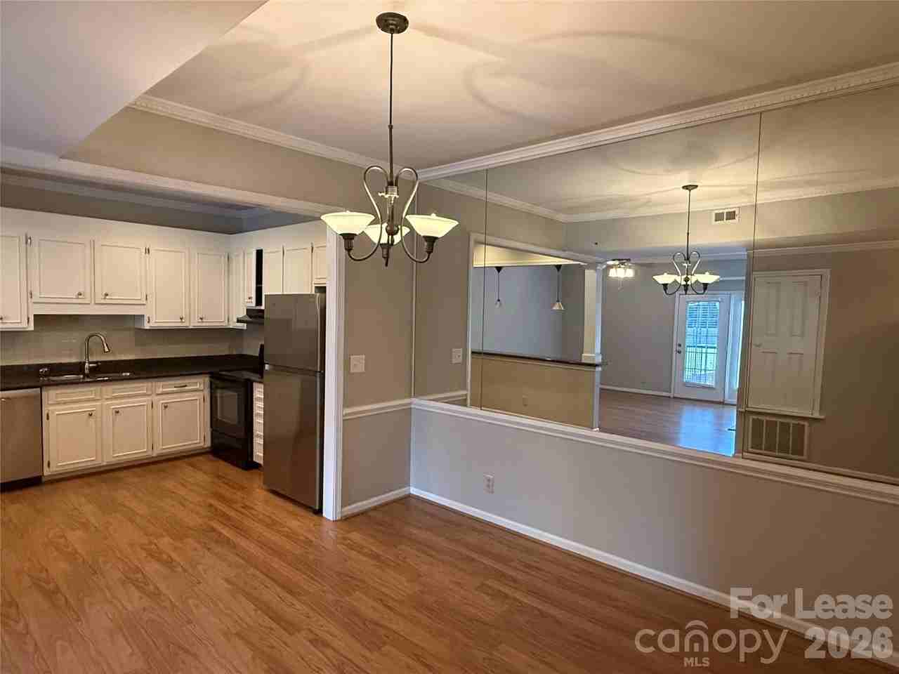 1014 Queens Rd #A - Photo 3 of 12
