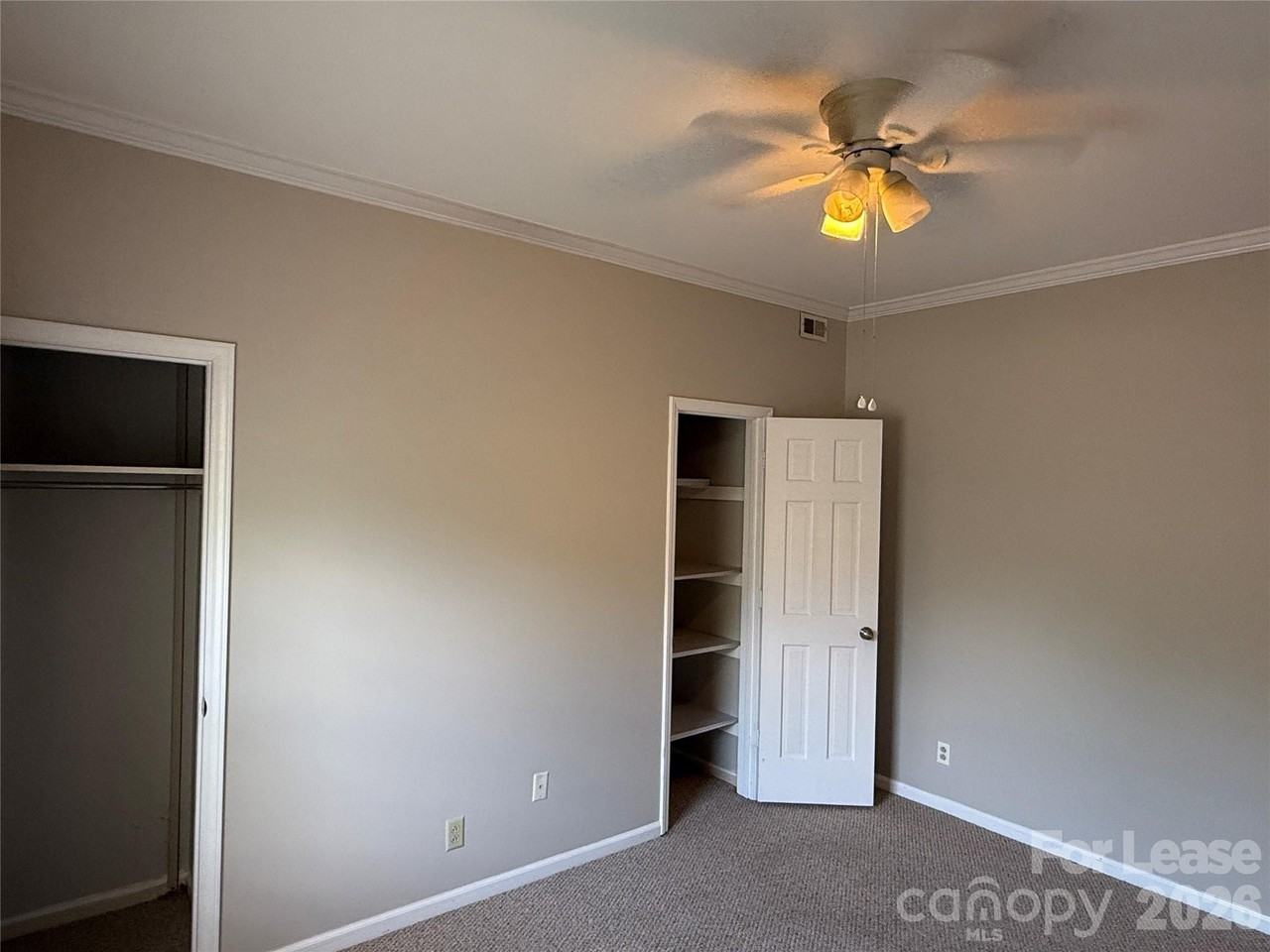 1014 Queens Rd #A - Photo 6 of 12