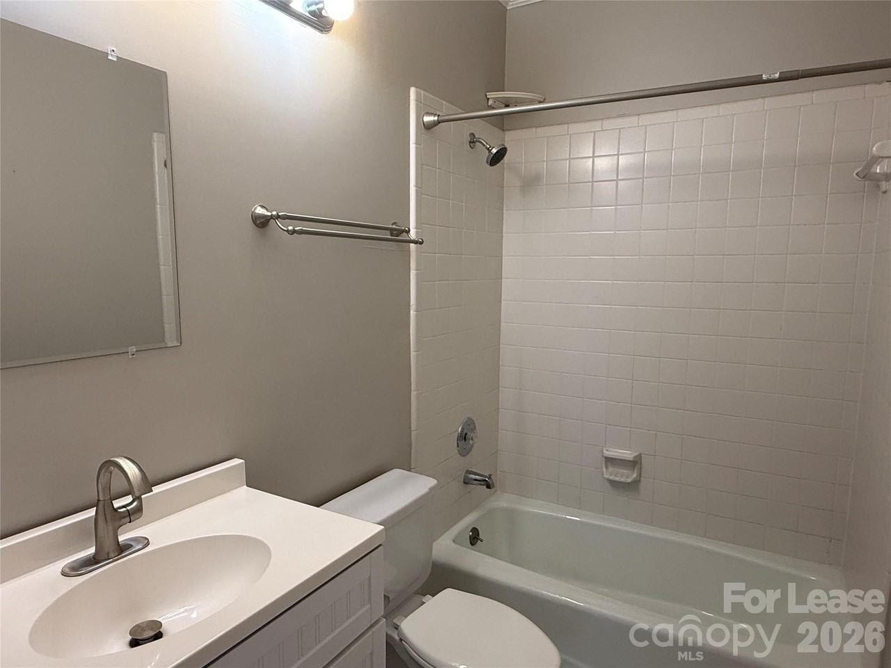 1014 Queens Rd #A - Photo 7 of 12