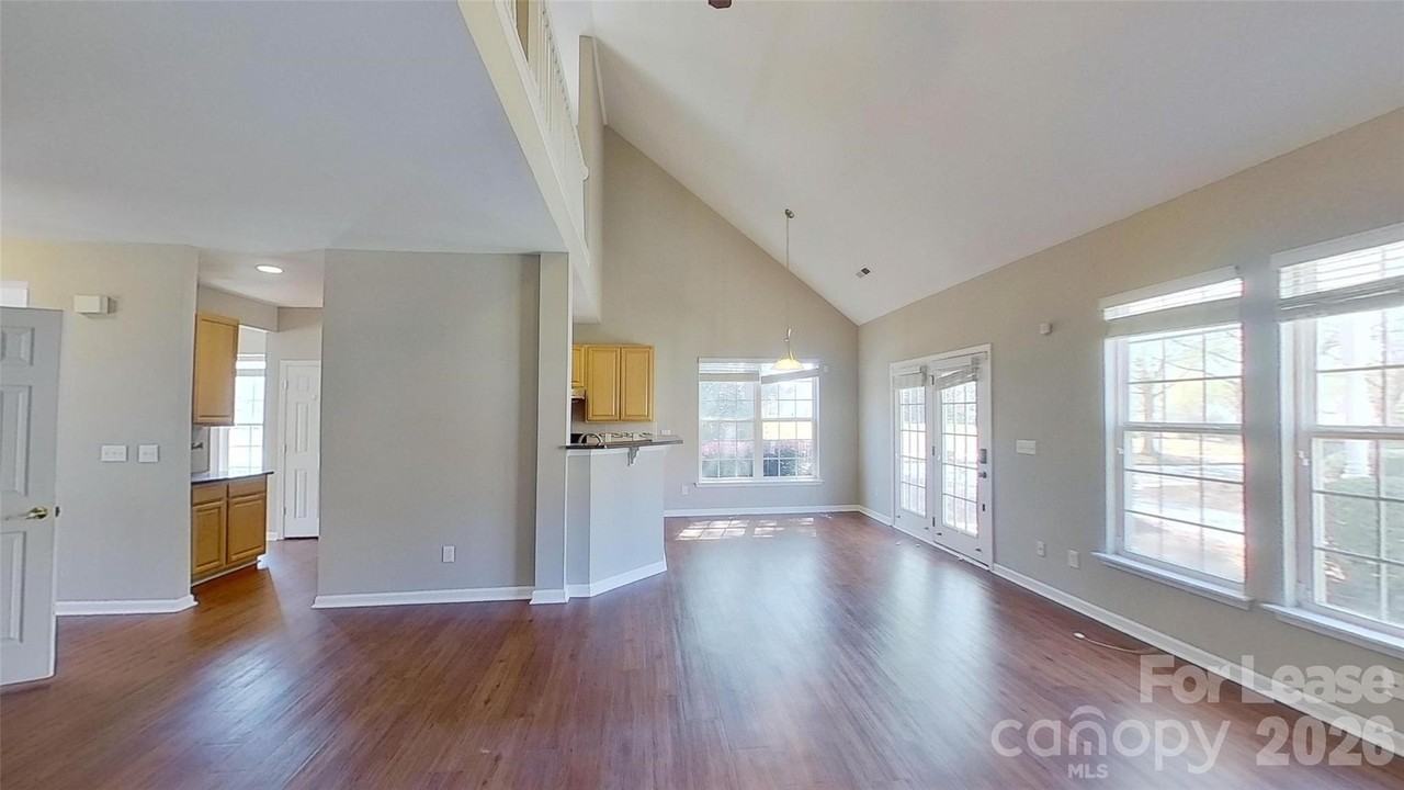 10730 Yellow Tail Ct - Photo 3 of 19