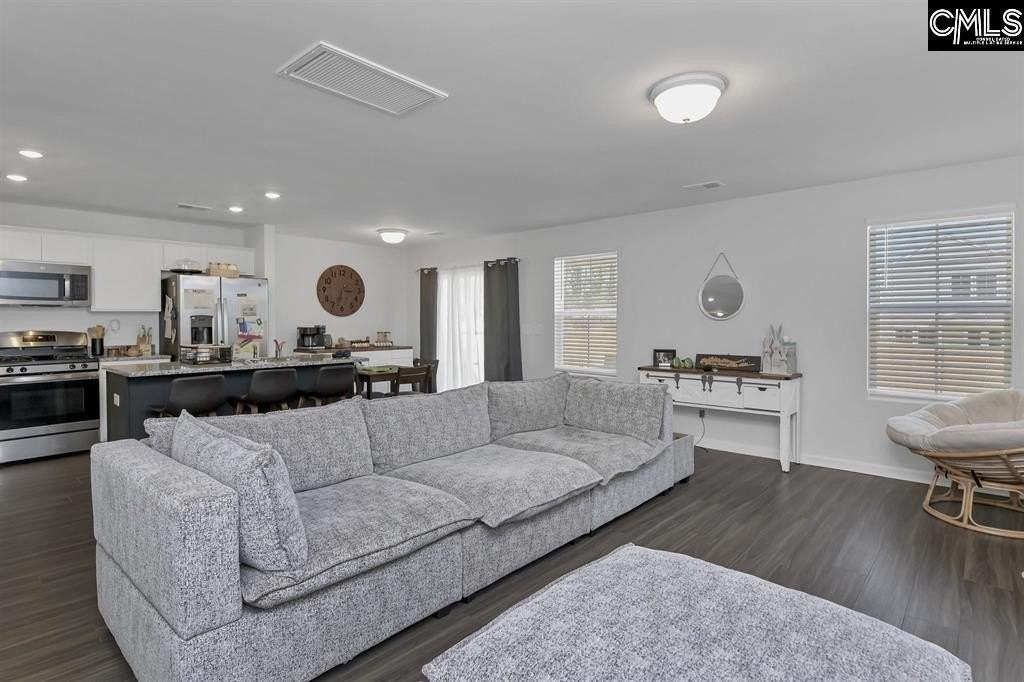 1307 Moorgrove Rd - Photo 5 of 32