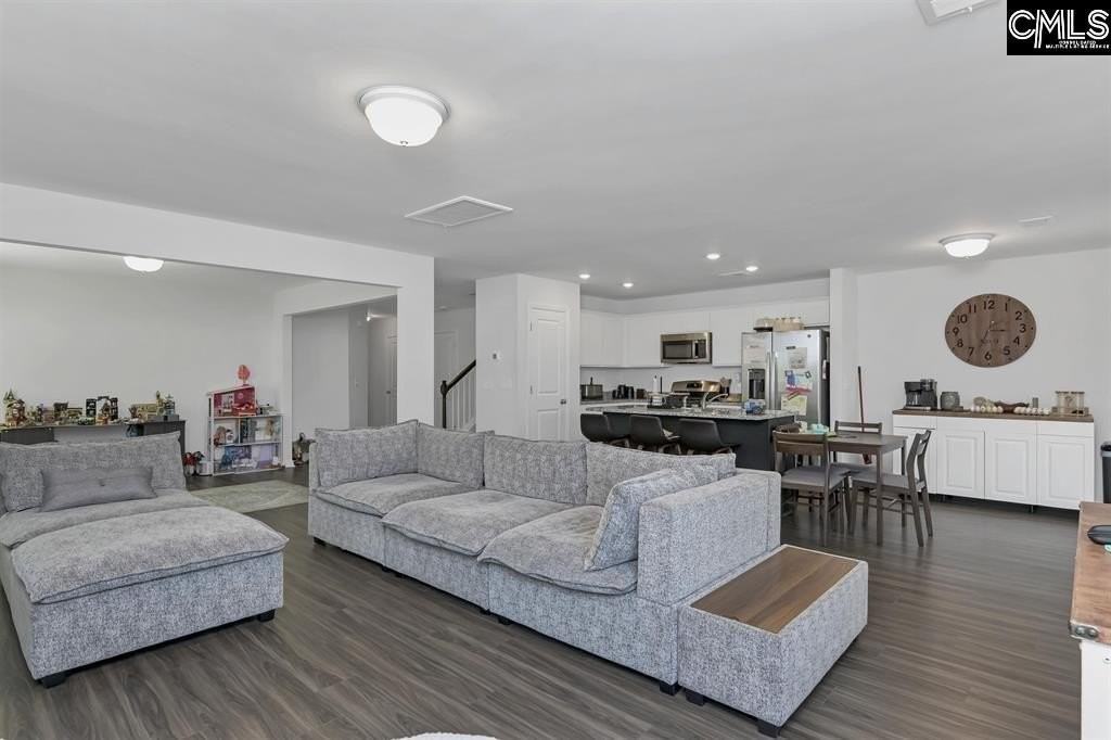 1307 Moorgrove Rd - Photo 6 of 32