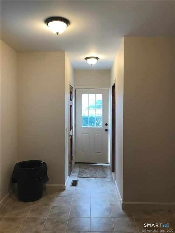 43 Stillman Ave #1 - Photo 5 of 12