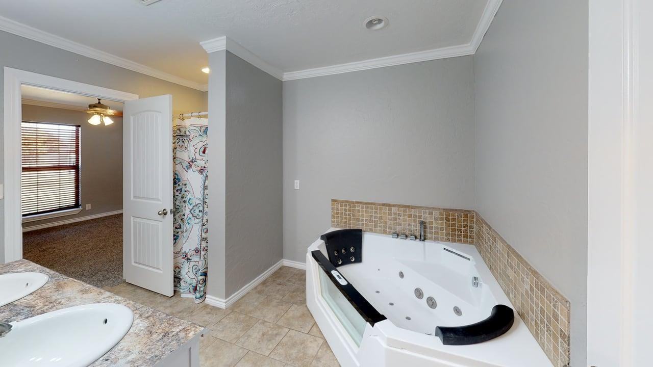 115 G St #1 - Photo 6 of 19