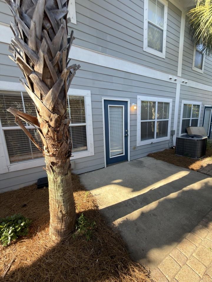 24 Talon Ct #E - Photo 6 of 7