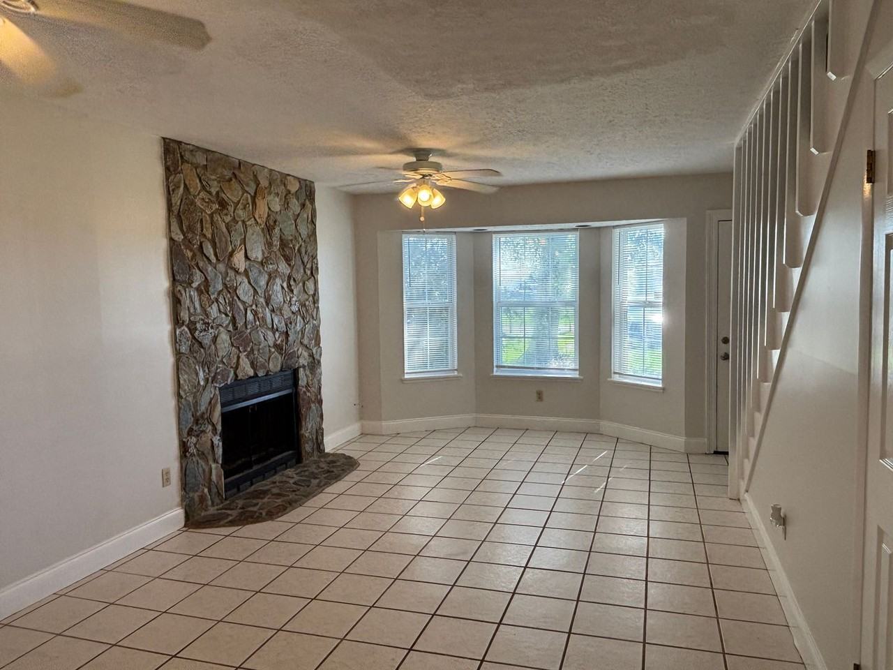 287 Sukoshi Dr #C - Photo 3 of 18