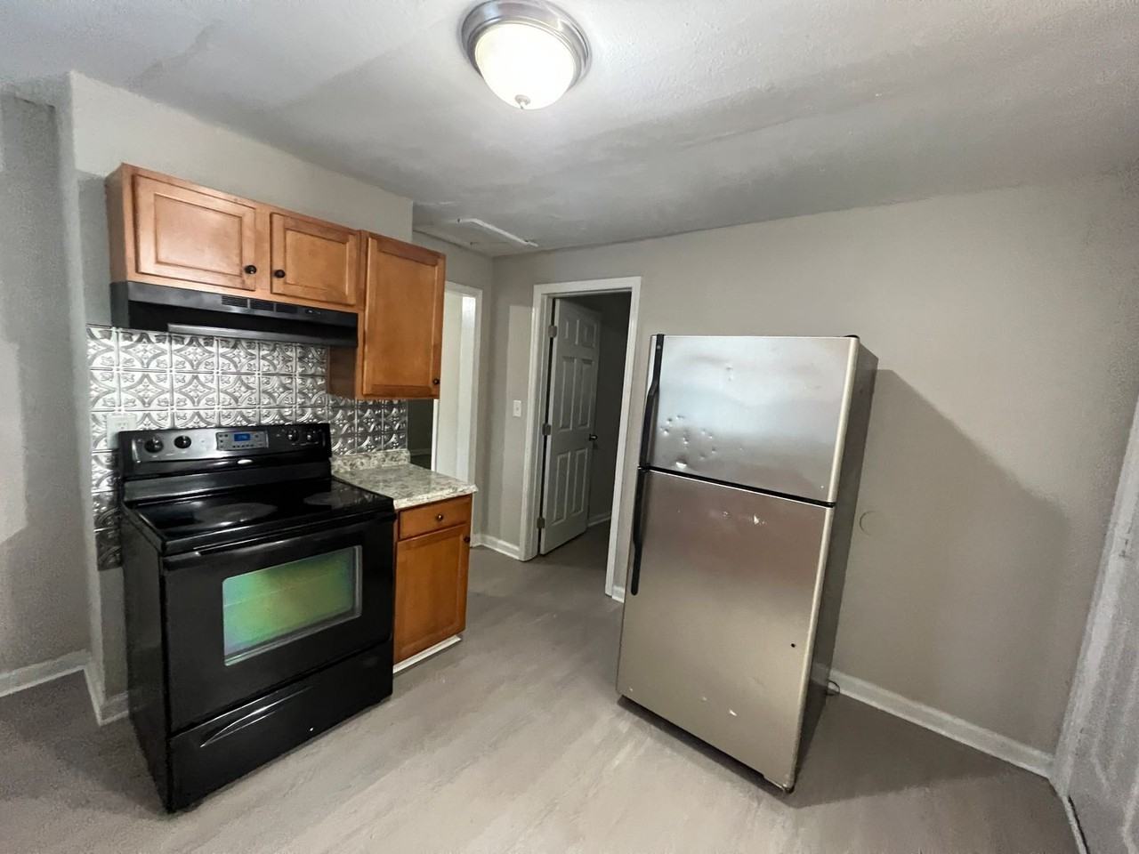 617 Granite Ave - Photo 3 of 7