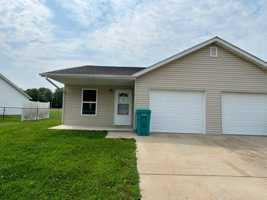 featured image of 64 Montee Ln