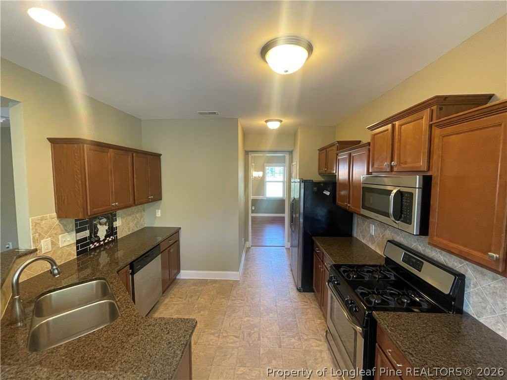3900 Limwert Ln - Photo 6 of 30
