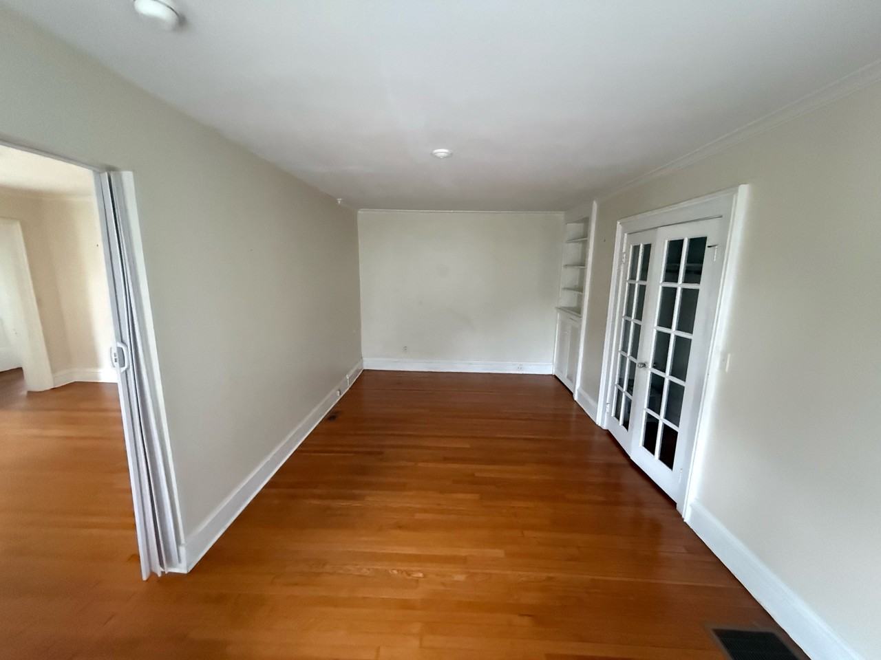 63 Maple St #1stFL - Photo 5 of 10