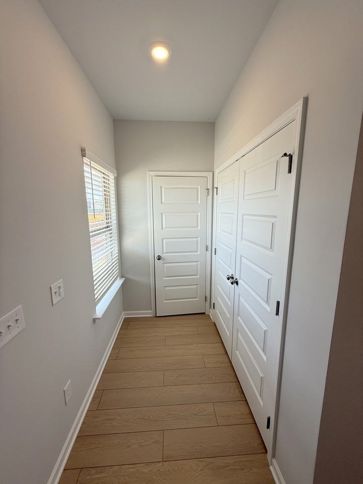 160 Labrador Ln #1 - Photo 6 of 31