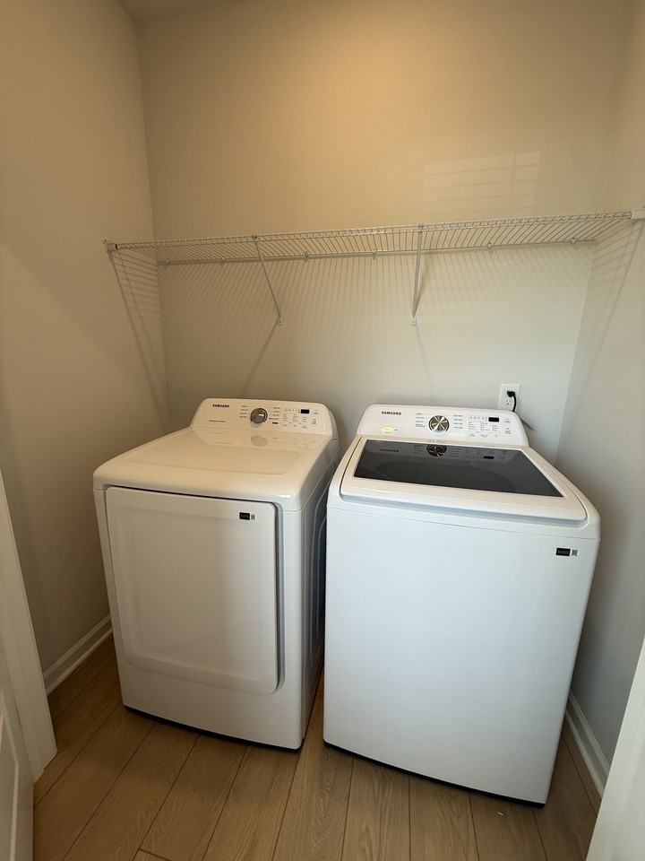160 Labrador Ln #1 - Photo 7 of 31