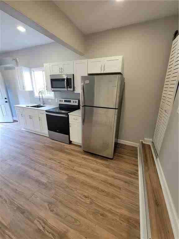 1710 Mcdowell Ct - Photo 3 of 11