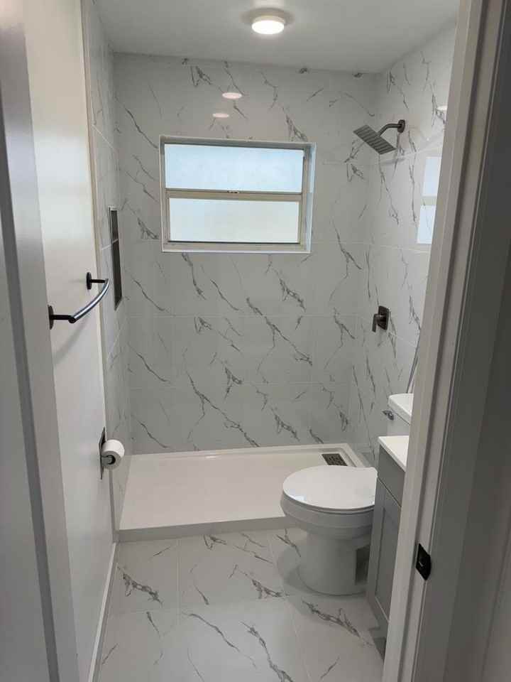 212 6th Jpv St #201 - Photo 3 of 18