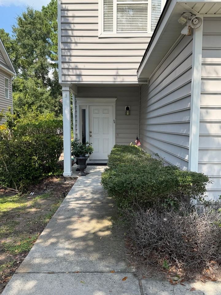 2A Essex Ct - Photo 3 of 21
