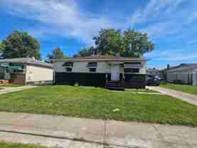 5661 Lafayette Ave - Photo 1 of 1