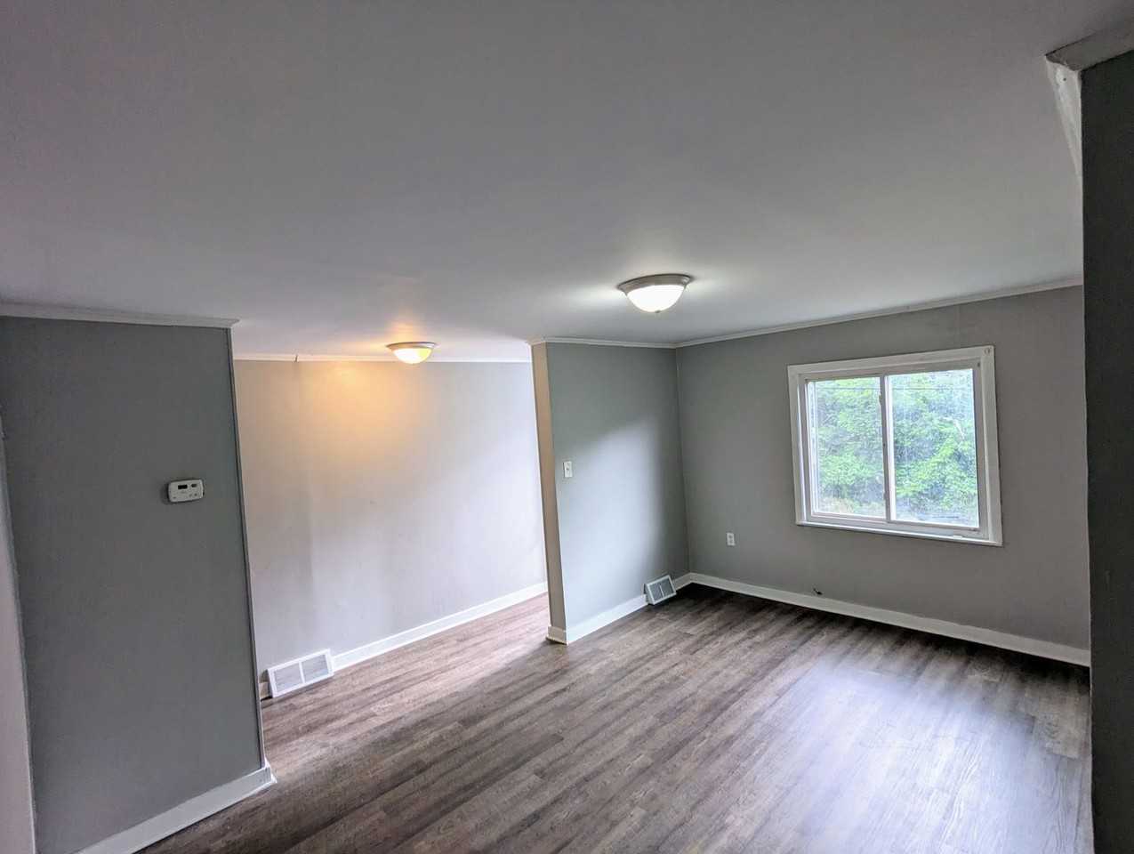 1931 Federal Street Ext - Photo 5 of 12