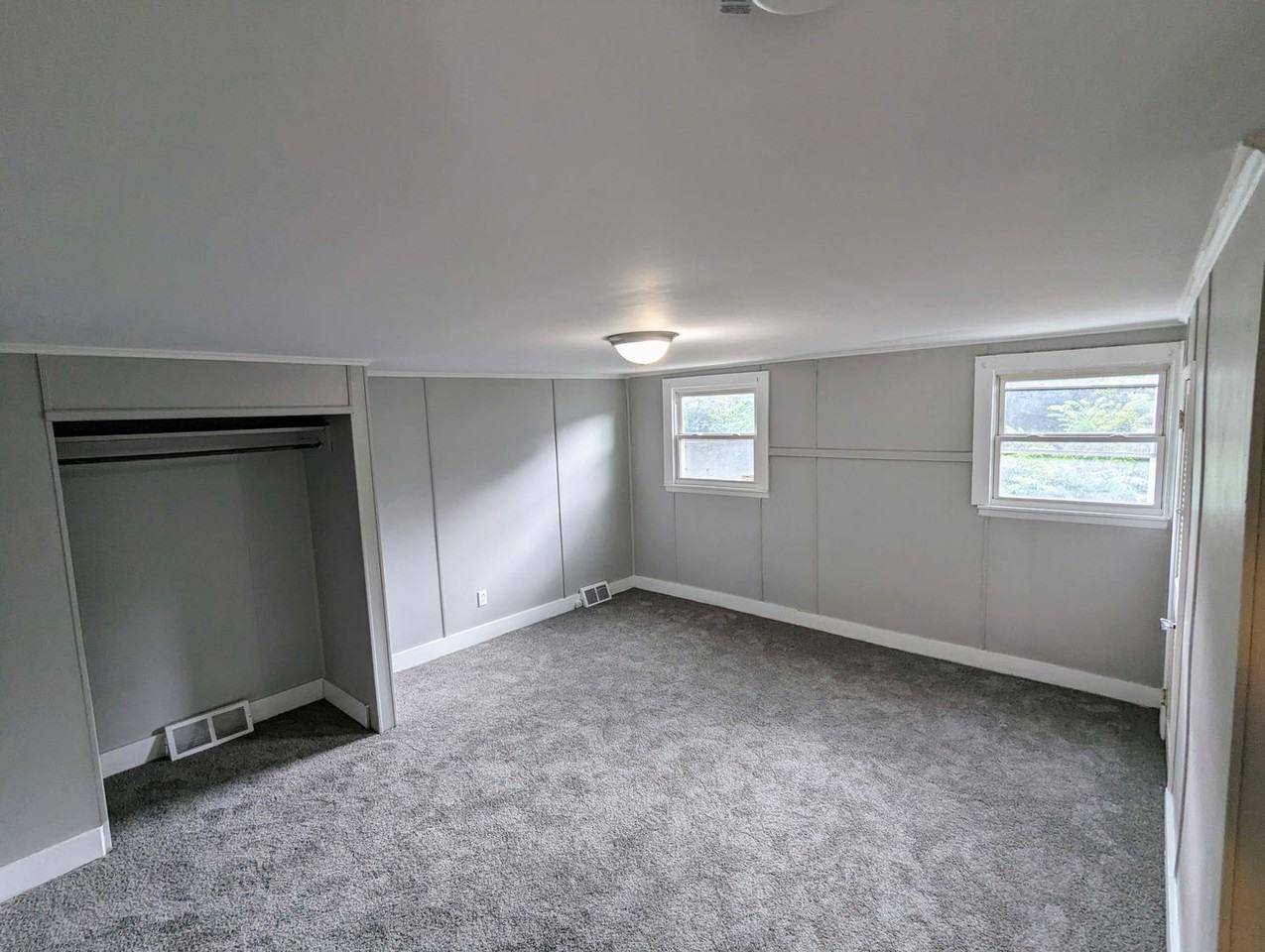 1931 Federal Street Ext - Photo 7 of 12