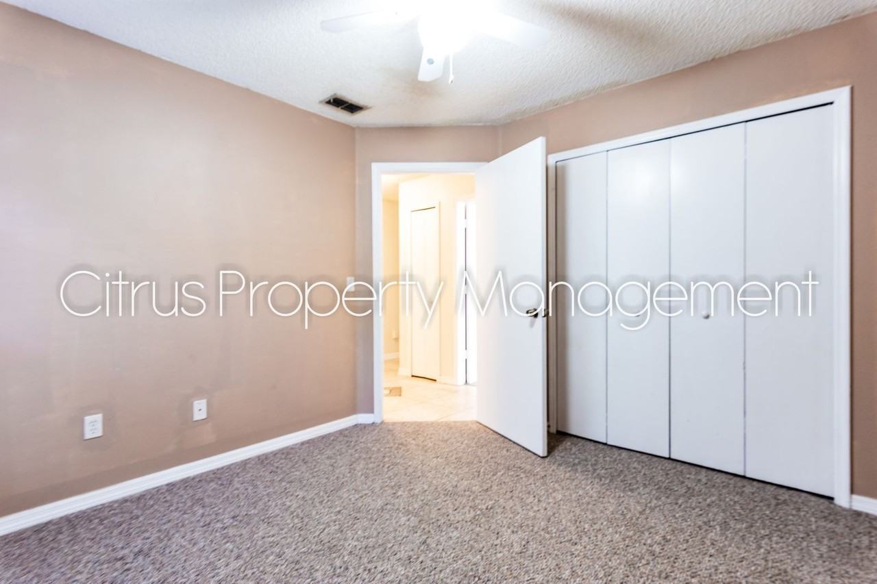 5201 Yaupon St - Photo 6 of 19