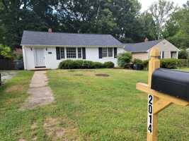 featured image of 2014 Bluemont Dr