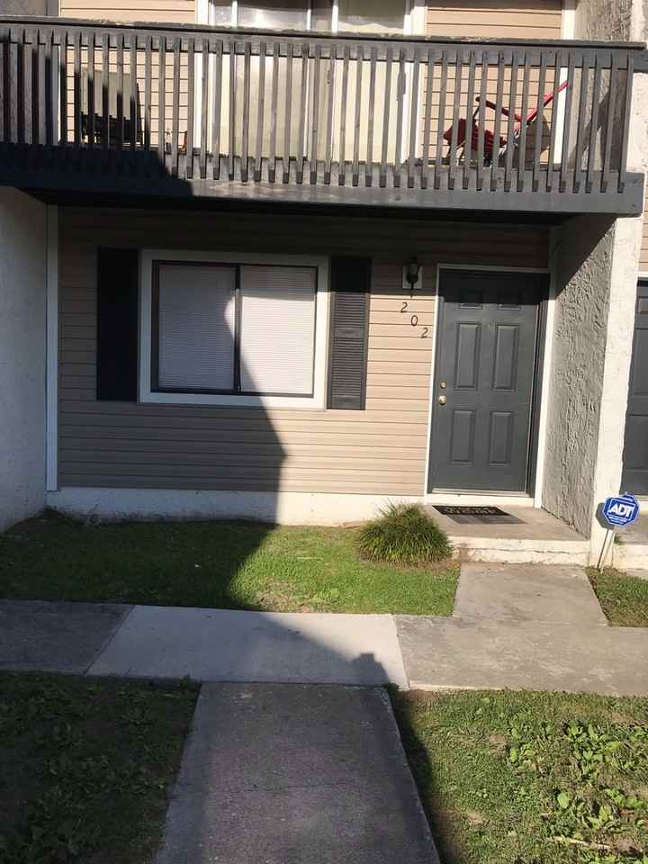 401 Golf Rd #307 - Photo 5 of 12