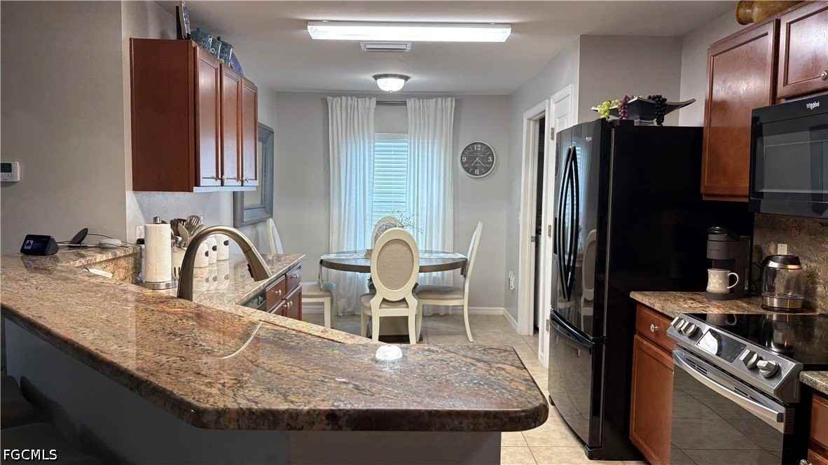 157 Shadow Lakes Dr - Photo 7 of 30